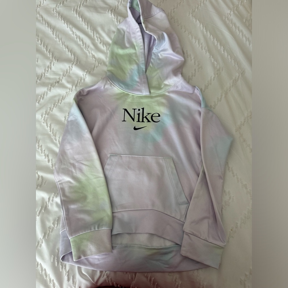 Girls Nike sweatshirt!